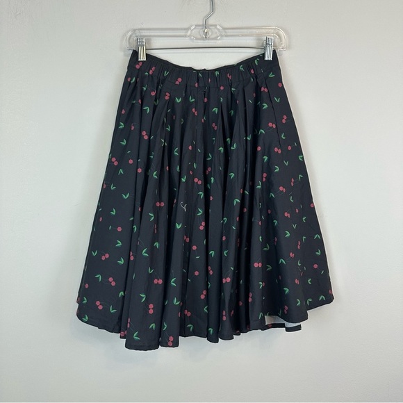 Ludo Cherry | Black Cherry Print A-Line Full Skirt with Pockets Size 8 - Picture 5 of 6